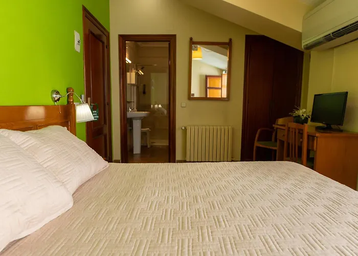 Hotel Rey Don Jaime